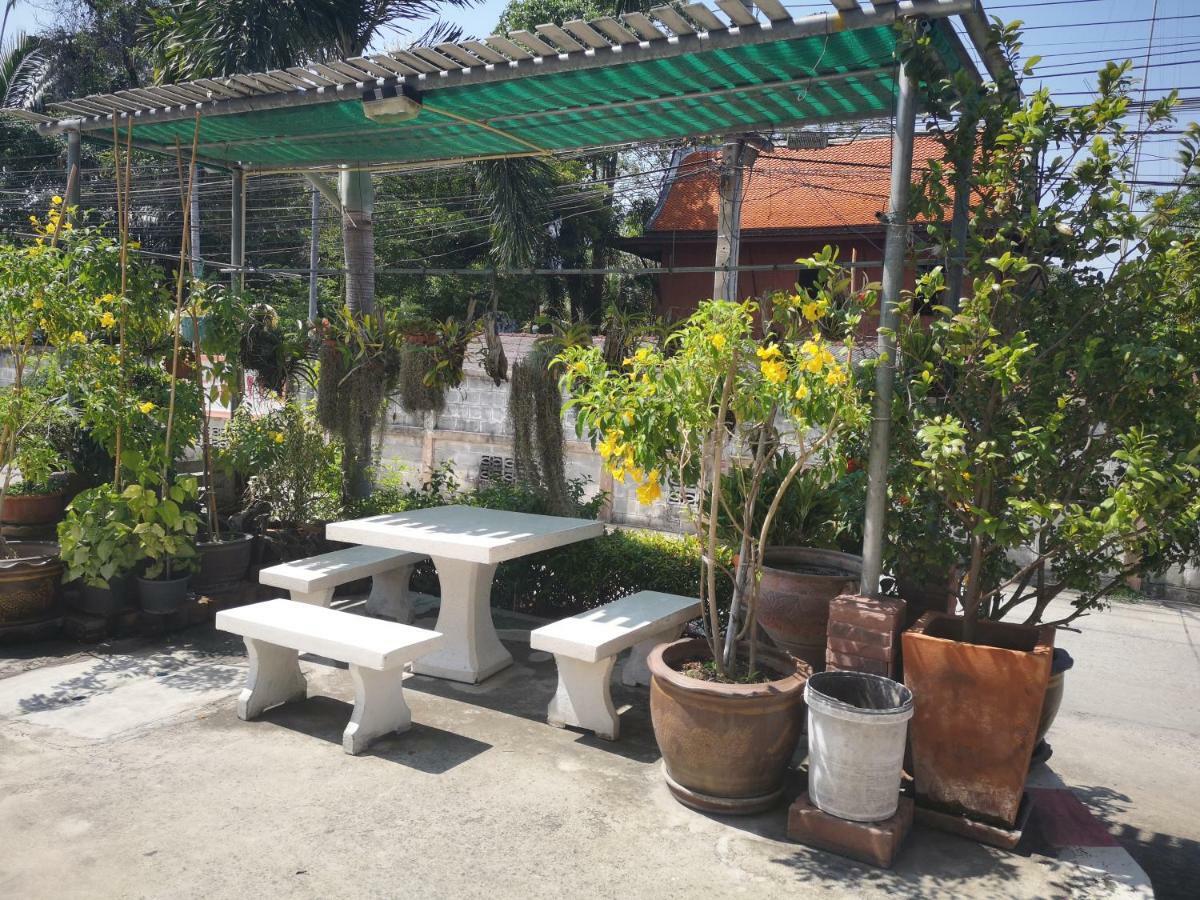 Hotel Sab Suwarn Mansion Suphan Buri Exteriér fotografie